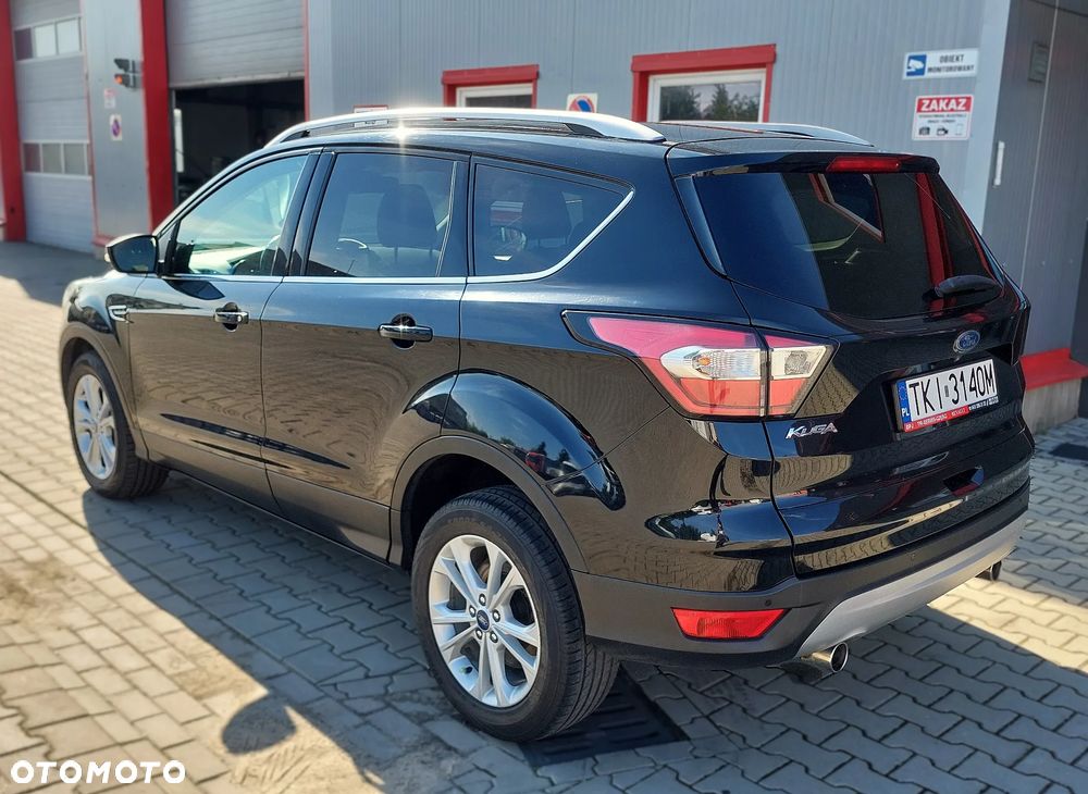 Ford Kuga - 4
