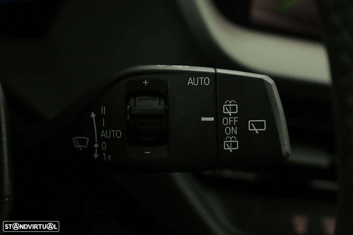 BMW 116 d Pack Desportivo M Auto - 21