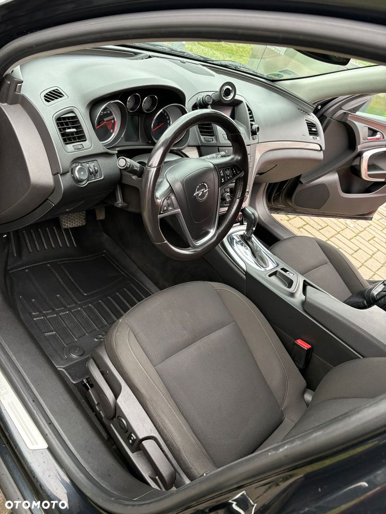 Opel Insignia 2.0 CDTI Cosmo - 17