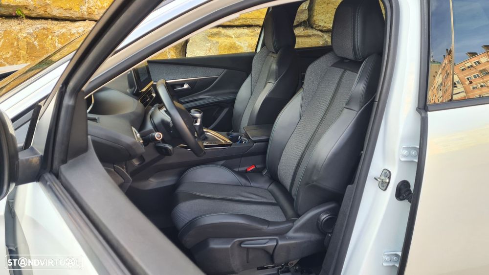 Peugeot 5008 1.5 BlueHDi Allure Pack - 40