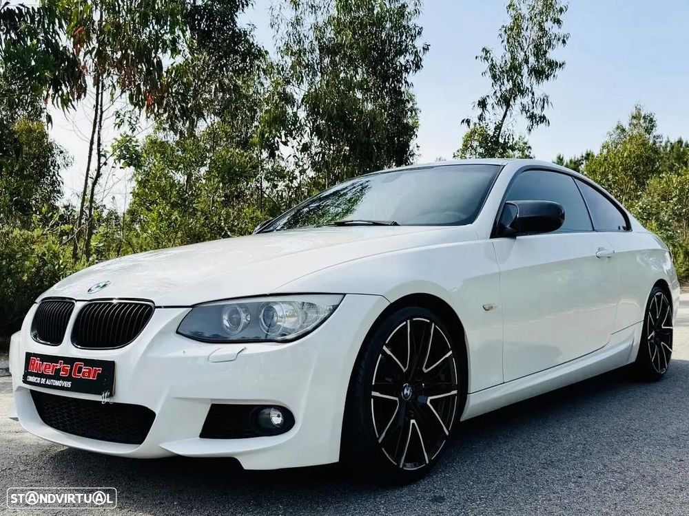 BMW 320 d Coupe Edição M - 1