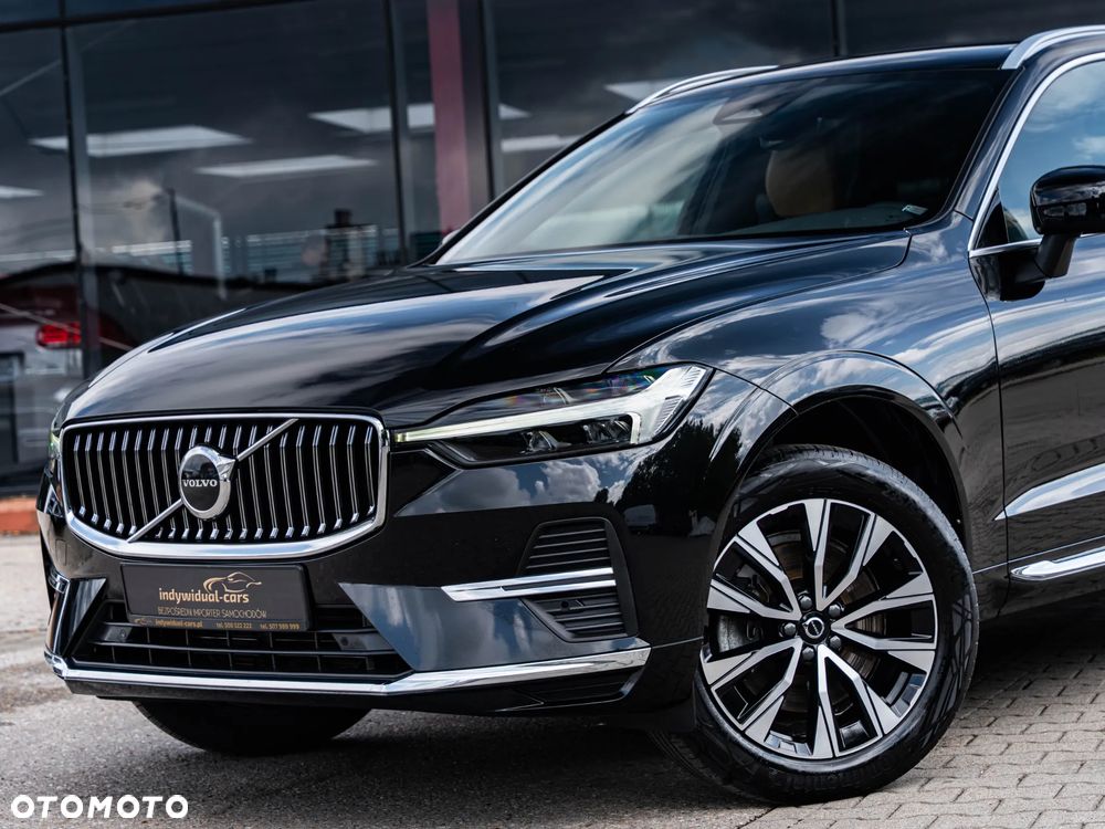 Volvo XC 60 B4 D AWD Ultimate Bright - 8