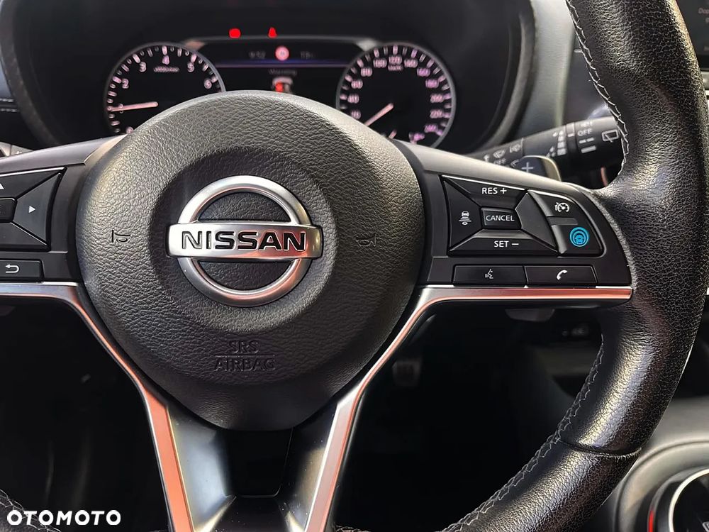 Nissan Juke 1.0 DIG-T N-Connecta DCT - 24
