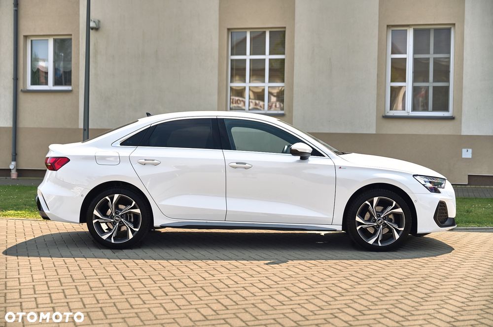 Audi A3 Limousine 35 TFSI mHEV S Line S tronic - 19