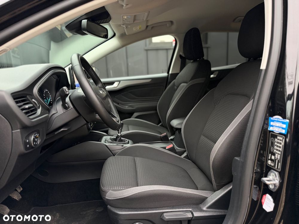 Ford Focus 1.0 EcoBoost Start-Stopp-System COOL&CONNECT DESIGN - 13