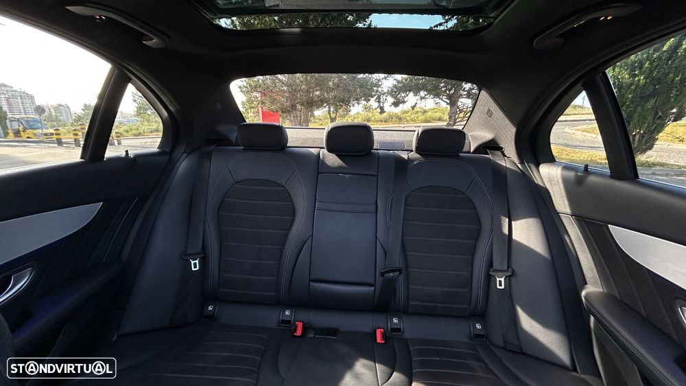 Mercedes-Benz C 300 d AMG Line - 11