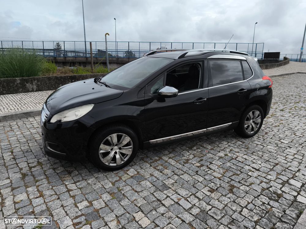 Peugeot 2008 1.2 PureTech Active - 2