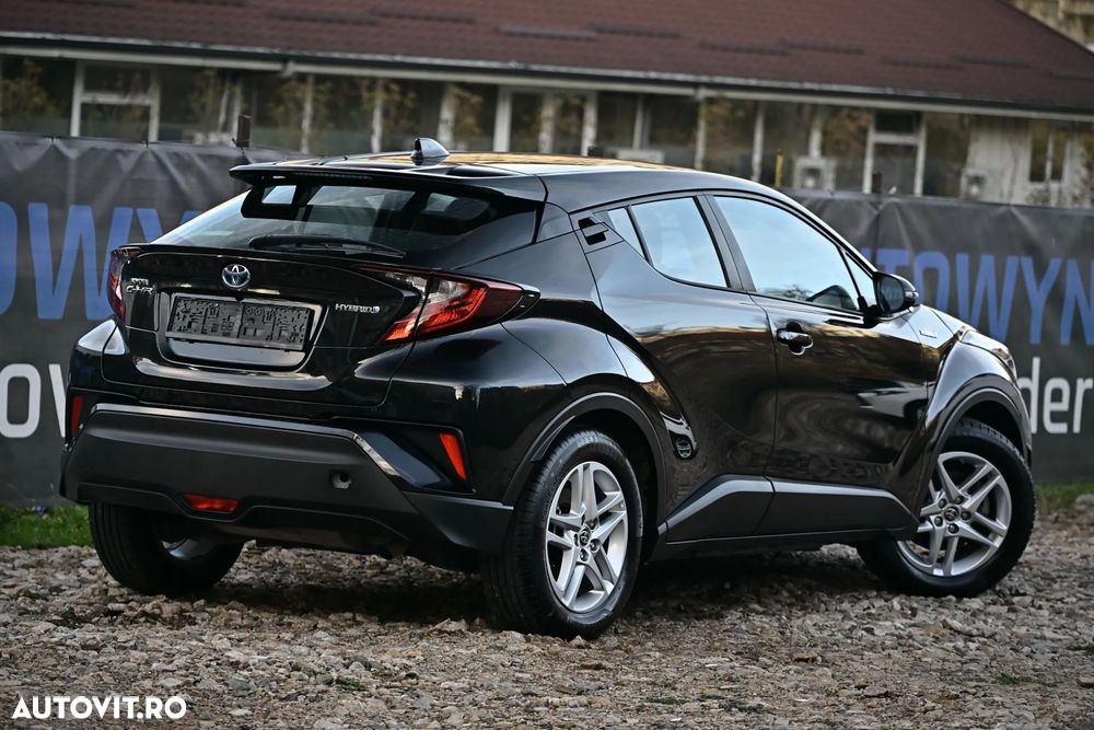 Toyota C-HR Hybrid Flow - 9