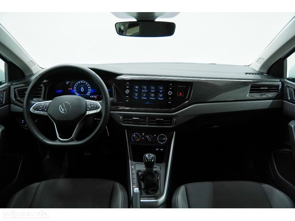 VW Polo 1.0 TSI Urban - 23