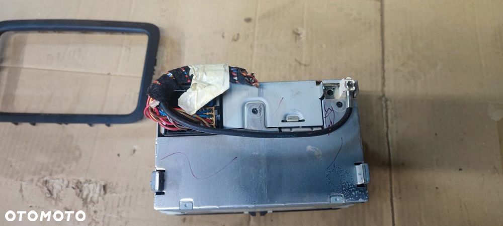 SKODA FABIA II 07-10 RADIO FABRYCZNE CD DANCE  RAMKA  KOD - 2