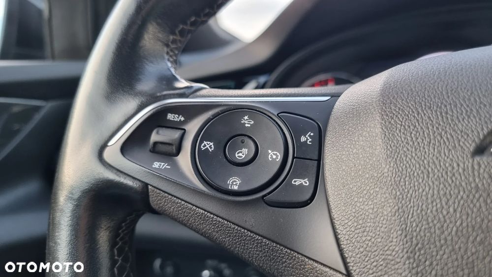 Opel Insignia 2.0 T Elegance S&S - 35