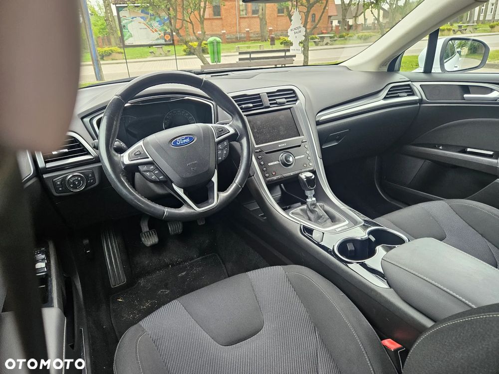 Ford Mondeo 1.6 TDCi ECOnetic Start-Stopp Business Edition - 9