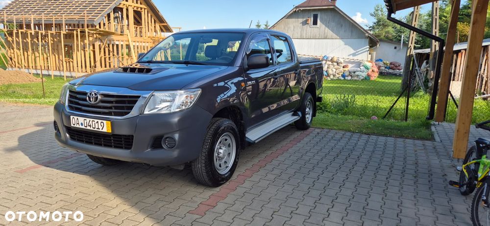 Toyota Hilux 4x4 Double Cab - 2