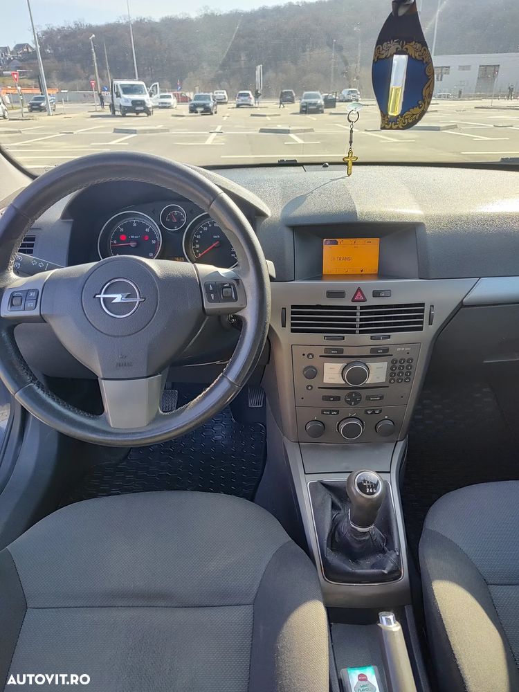 Opel Astra - 8