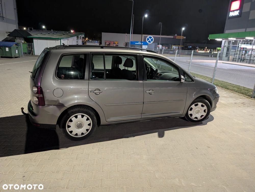 Volkswagen Touran 1.9 TDI Trendline - 8