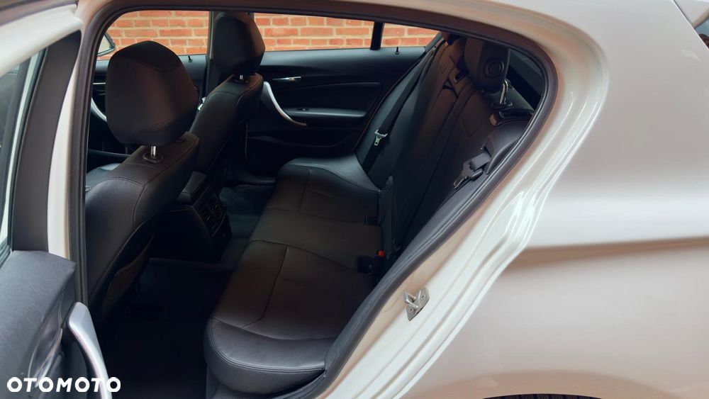 BMW Seria 1 118d - 12