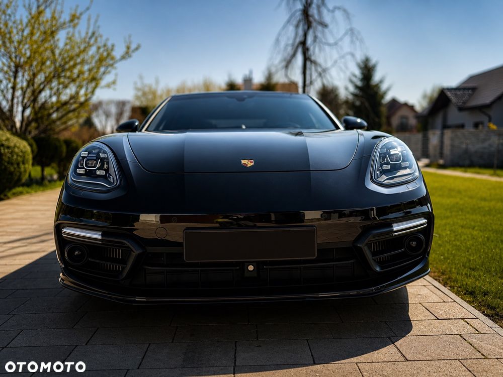 Porsche Panamera Turbo - 2