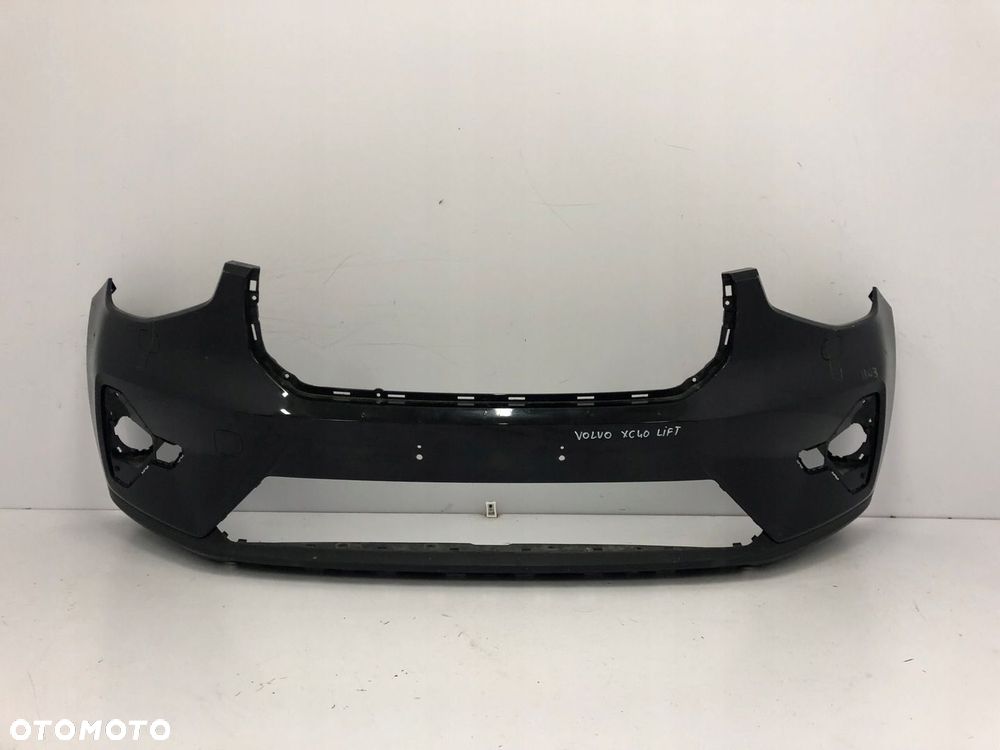 VOLVO XC40 LIFT 2022- ZDERZAK PRZEDNI - 1