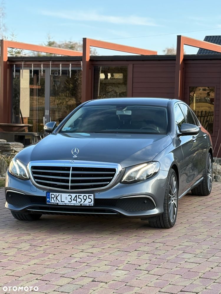 Mercedes-Benz Klasa E 220 d 9G-TRONIC - 1