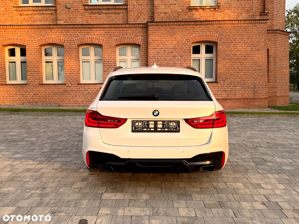 BMW Seria 5 520d M Sport - 14