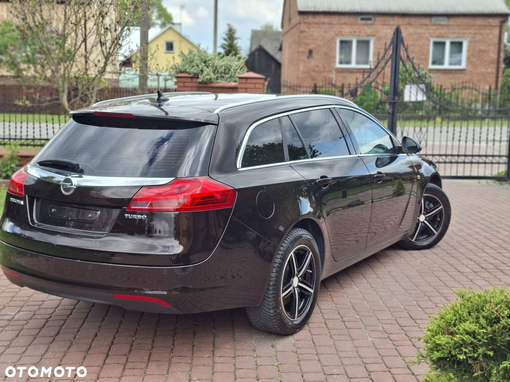 Opel Insignia 1.6 Turbo Design Edition - 16