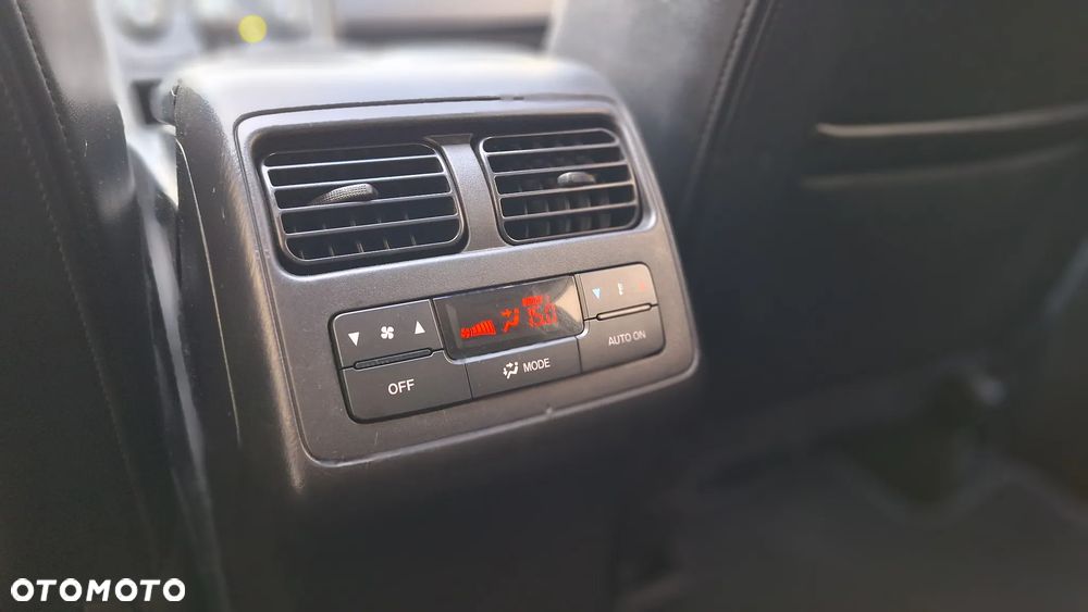 Mazda CX-9 3.7 V6 - 21