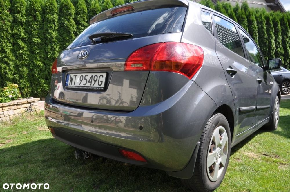 Kia Venga 1.6 M - 22