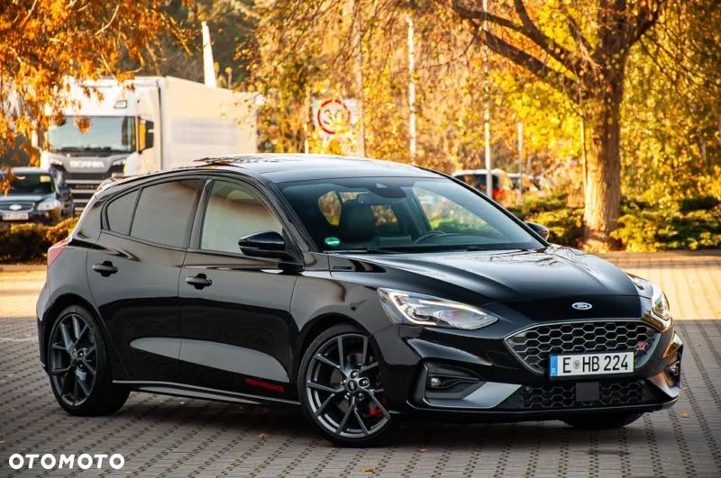 Ford Focus 2.0 EcoBlue ST - 4