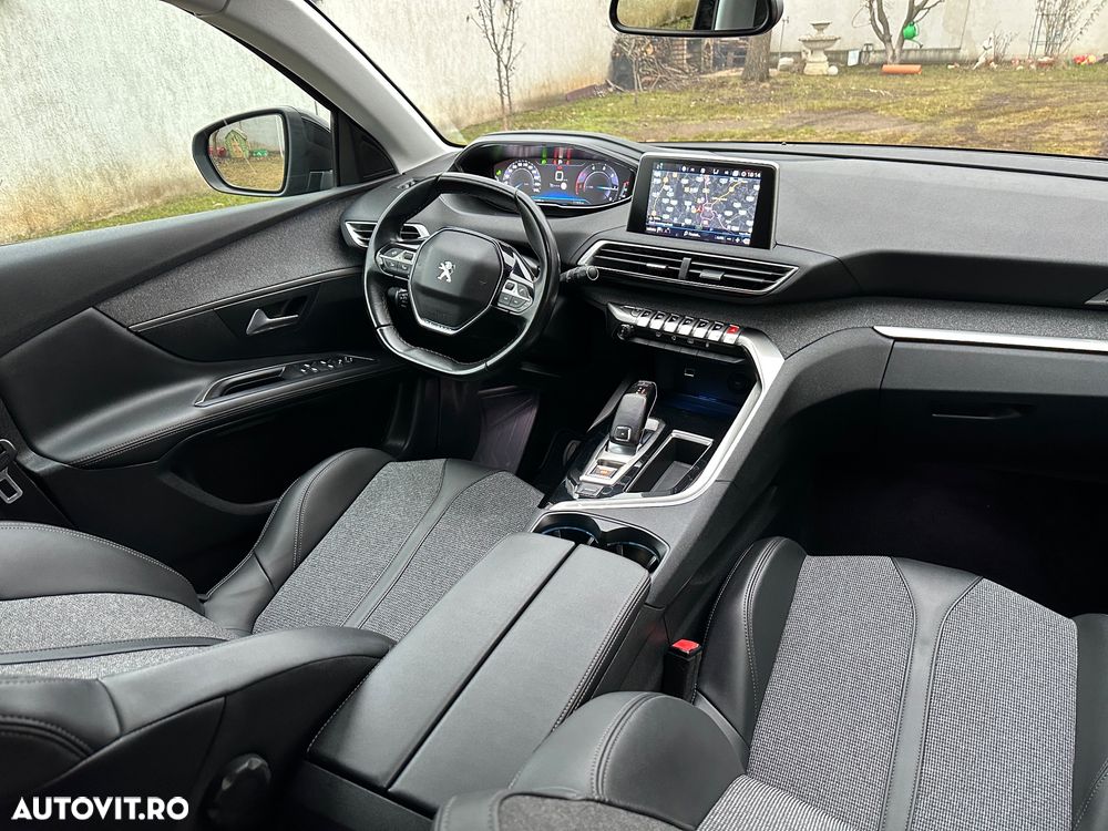 Peugeot 3008 - 5