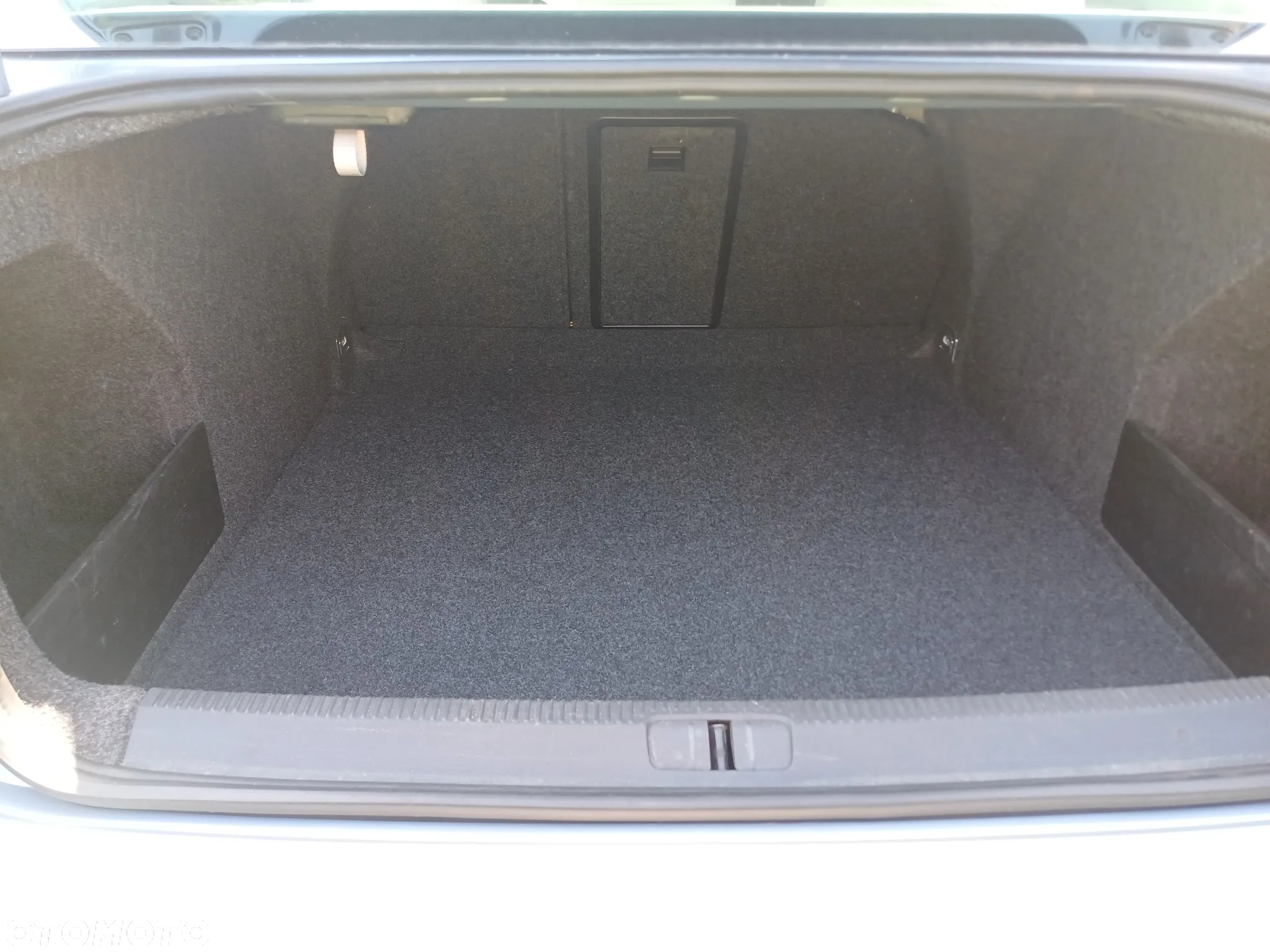 Volkswagen Passat 1.4 TSI Comfortline - 12