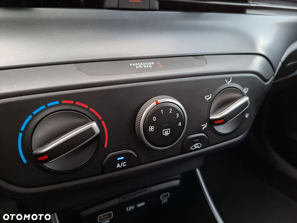 Hyundai i20 1.0 T-GDI Pure DCT - 21