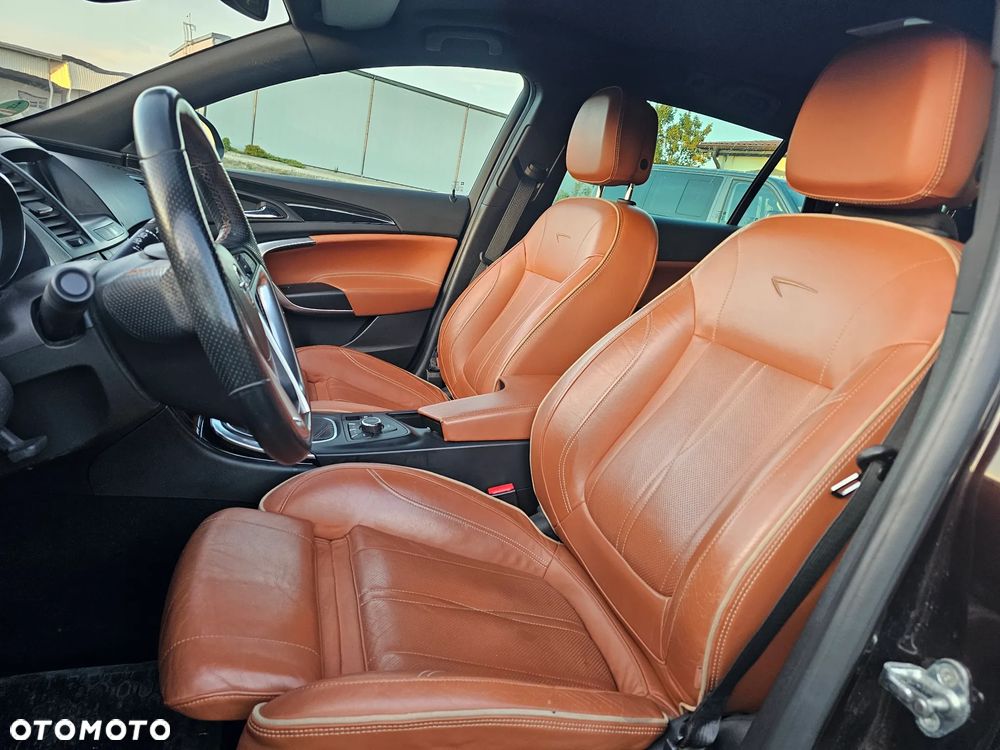 Opel Insignia - 23