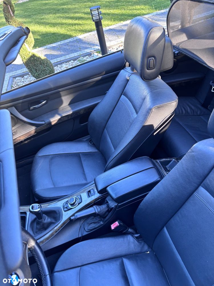 BMW Seria 3 320d - 16