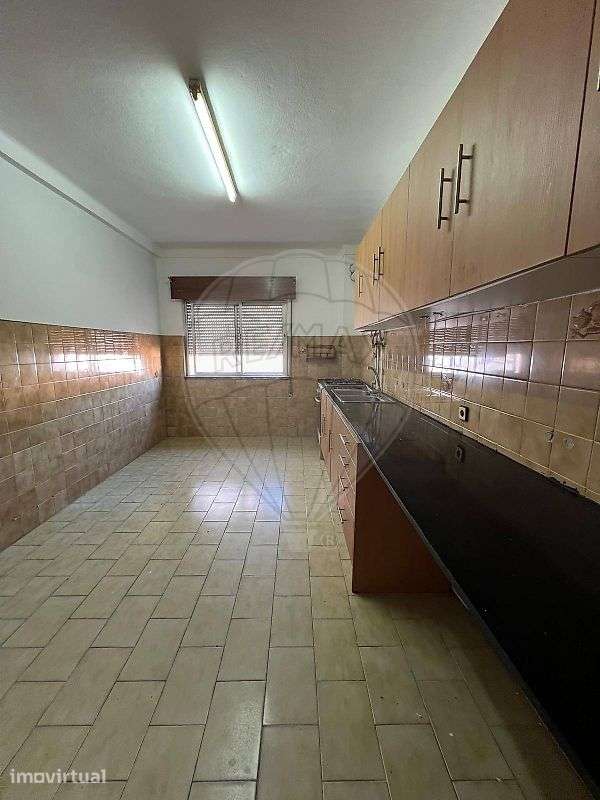 Apartamento T4 para venda - Grande imagem: 2/13