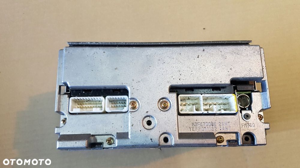 toyota prius 03-09 radio jbl - 4