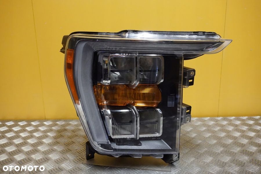 FORD F F150 2021 2022 - REFLEKTOR LAMPA PRZÓD FULL LED PRAWA USA - 1