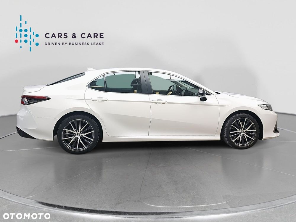 Toyota Camry 2.5 Hybrid Prestige CVT - 22