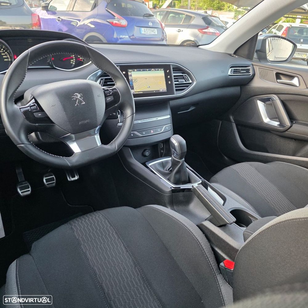 Peugeot 308 SW 1.6 BlueHDi Style J17 - 27