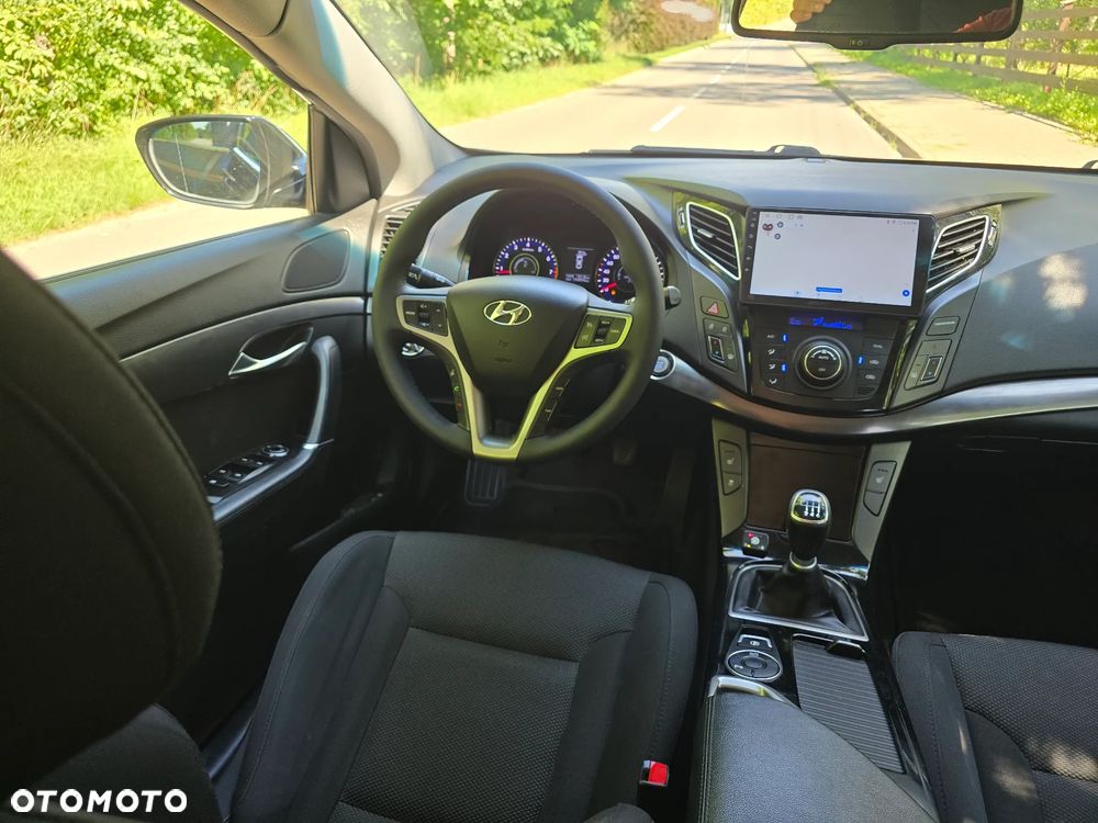 Hyundai i40 2.0 Premium - 27