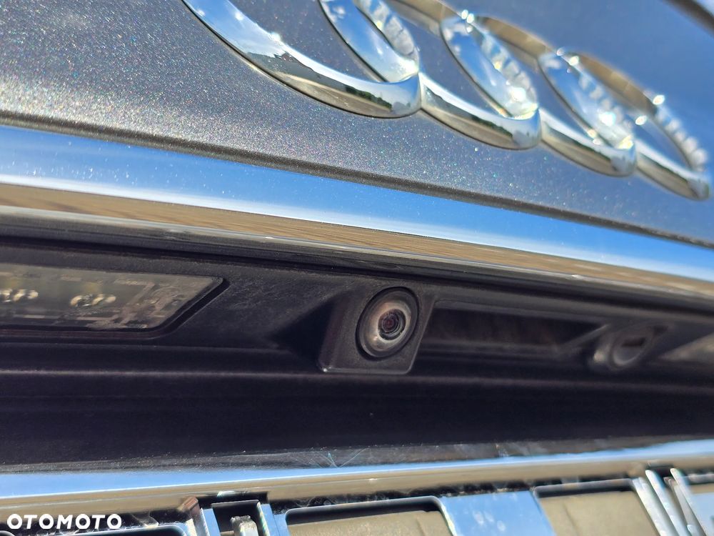 Audi S8 - 19