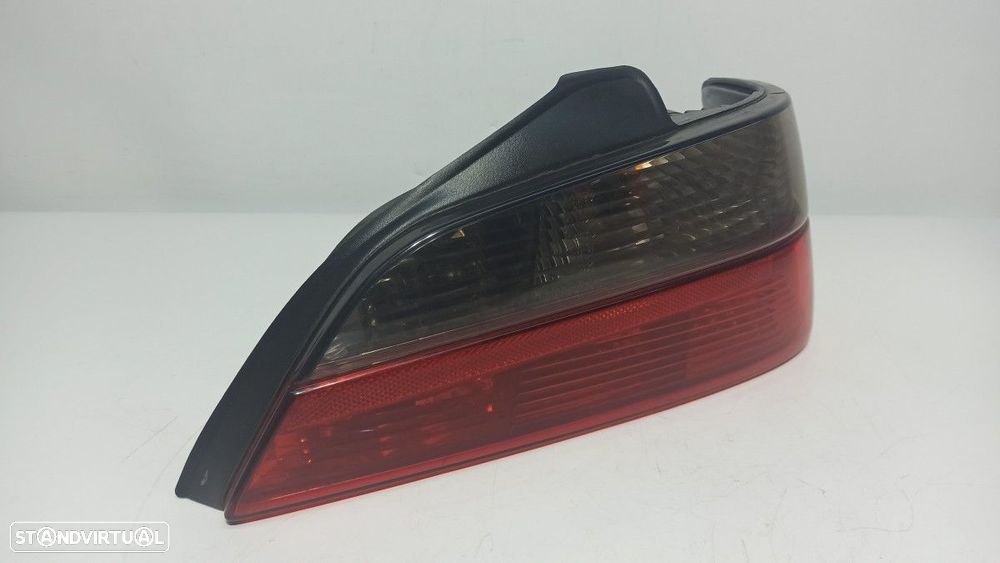 FAROLIM TRASEIRO DIREITO PEUGEOT 406 BERLINA (S1/S2) STDT - 5