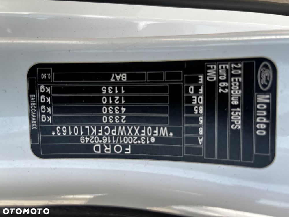 Ford Mondeo - 31