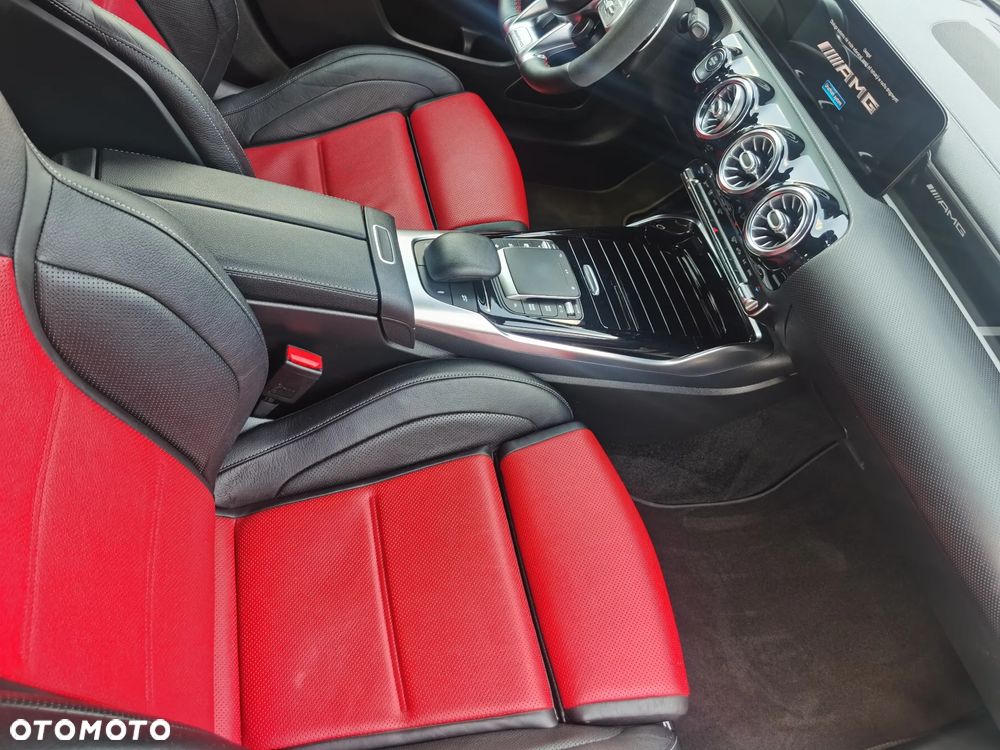 Mercedes-Benz Klasa A 45 S AMG 4-Matic 8G-DCT - 23