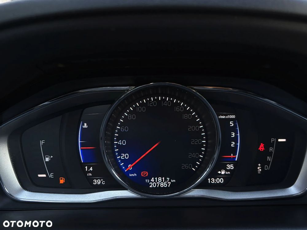 Volvo XC 60 D4 Geartronic RDesign - 21