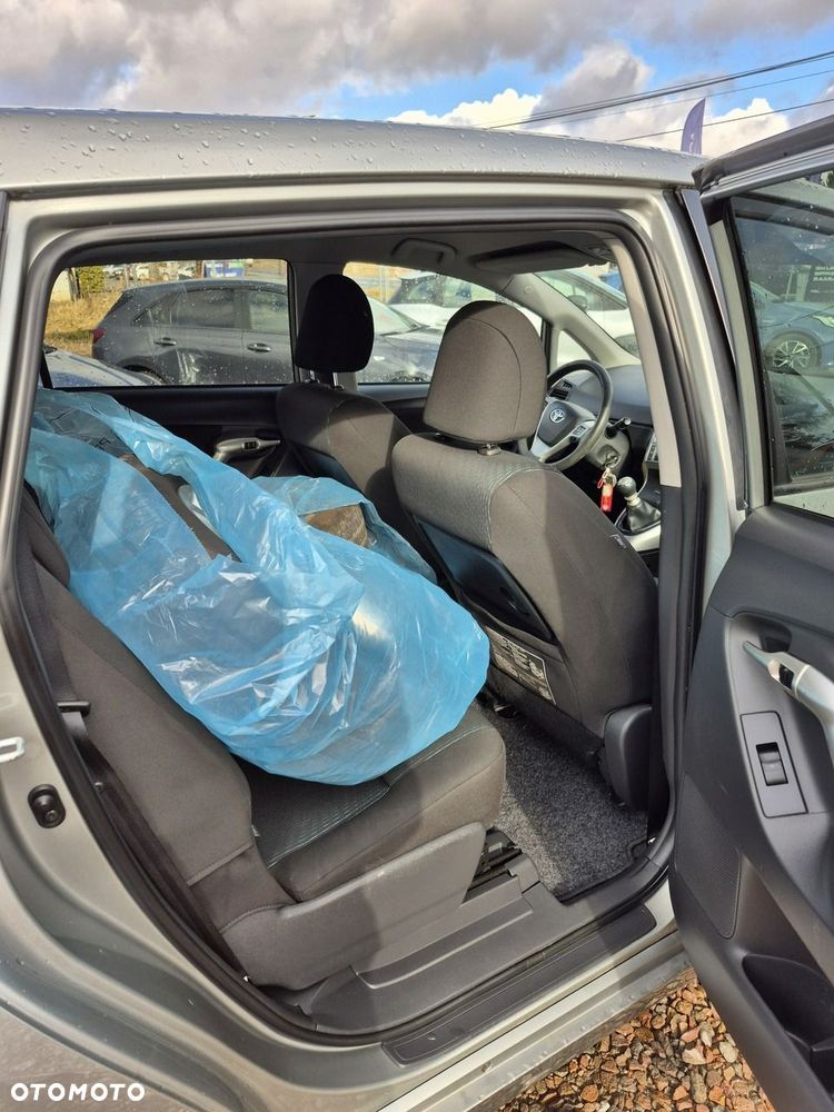 Toyota Verso - 9