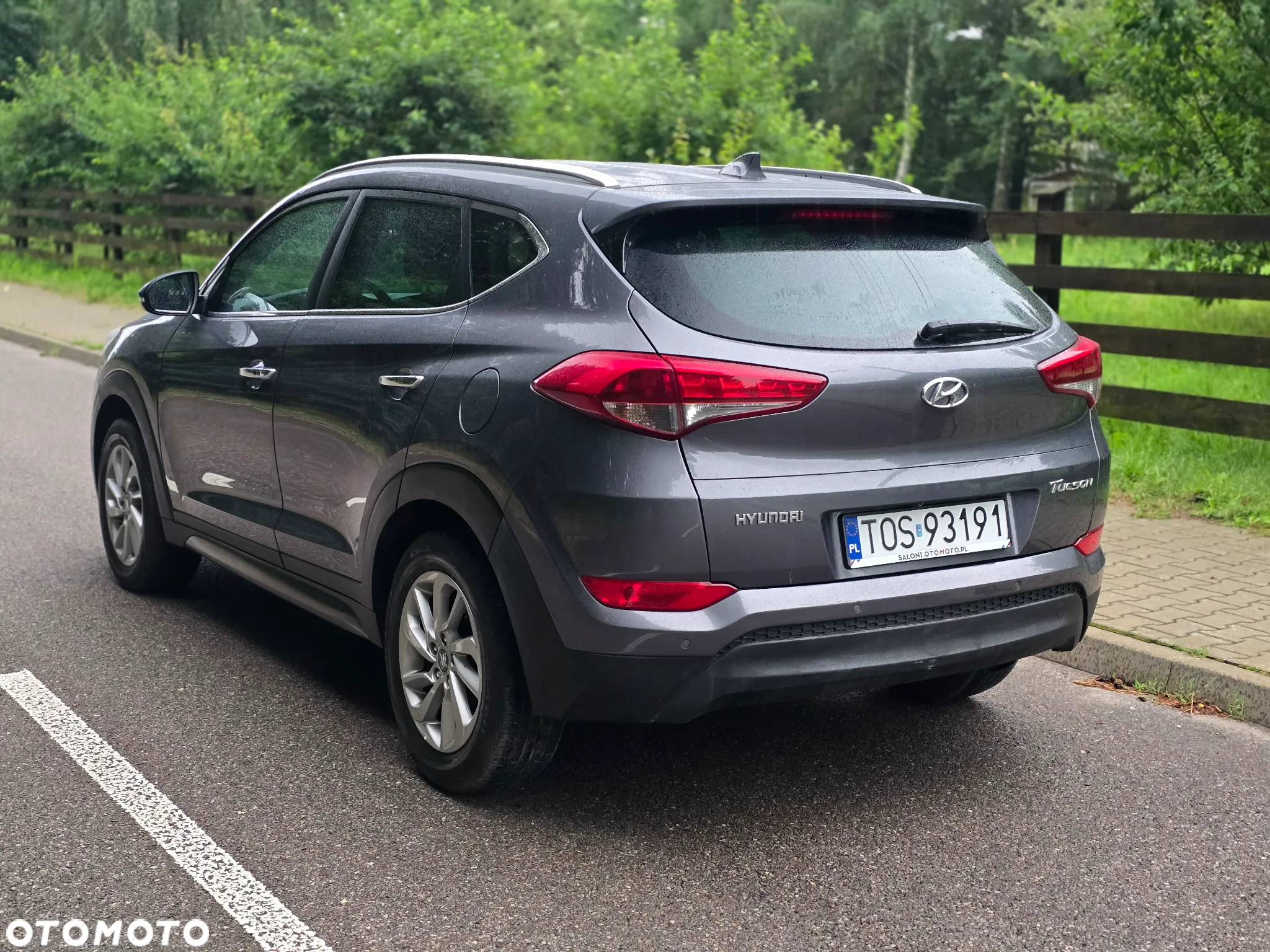 Hyundai Tucson 1.7 CRDI BlueDrive Style 2WD - 16