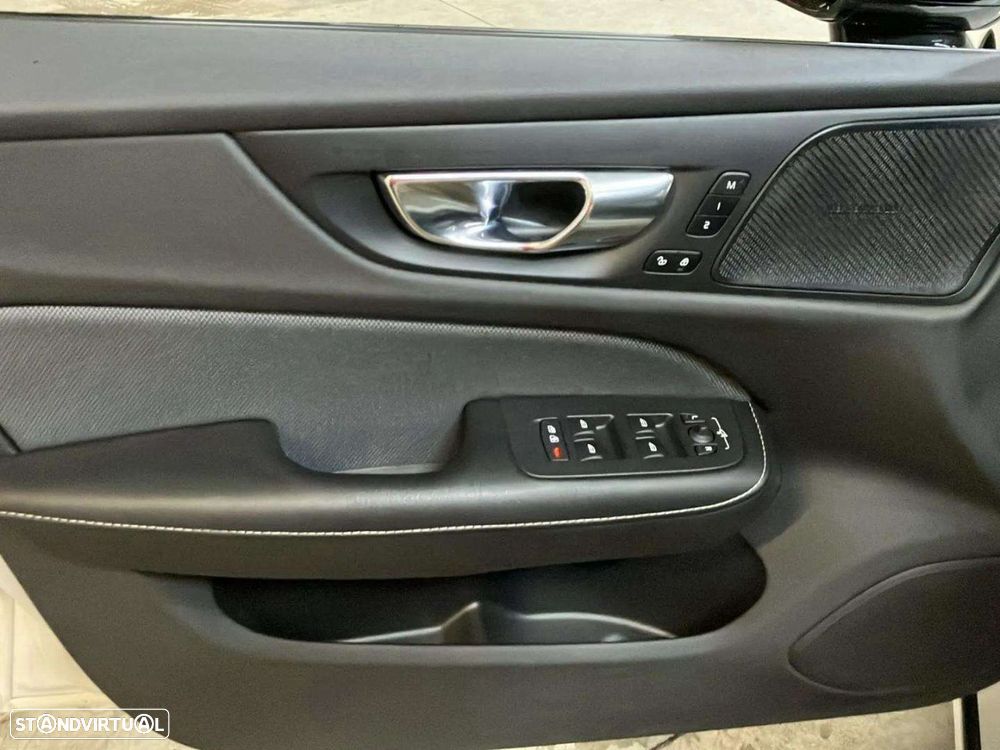 Volvo S60 - 22