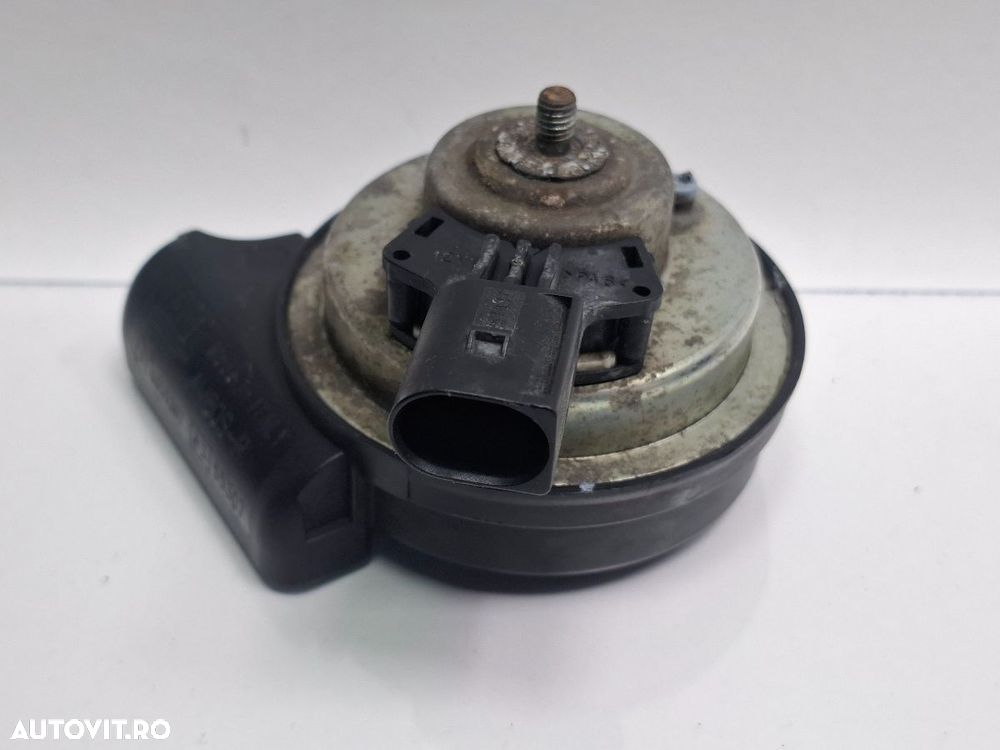 Claxon joase VOLKSWAGEN PASSAT 365 2010 - 20142.0 2.0 TDi BlueMotion CFFB 3AA951221B - 1