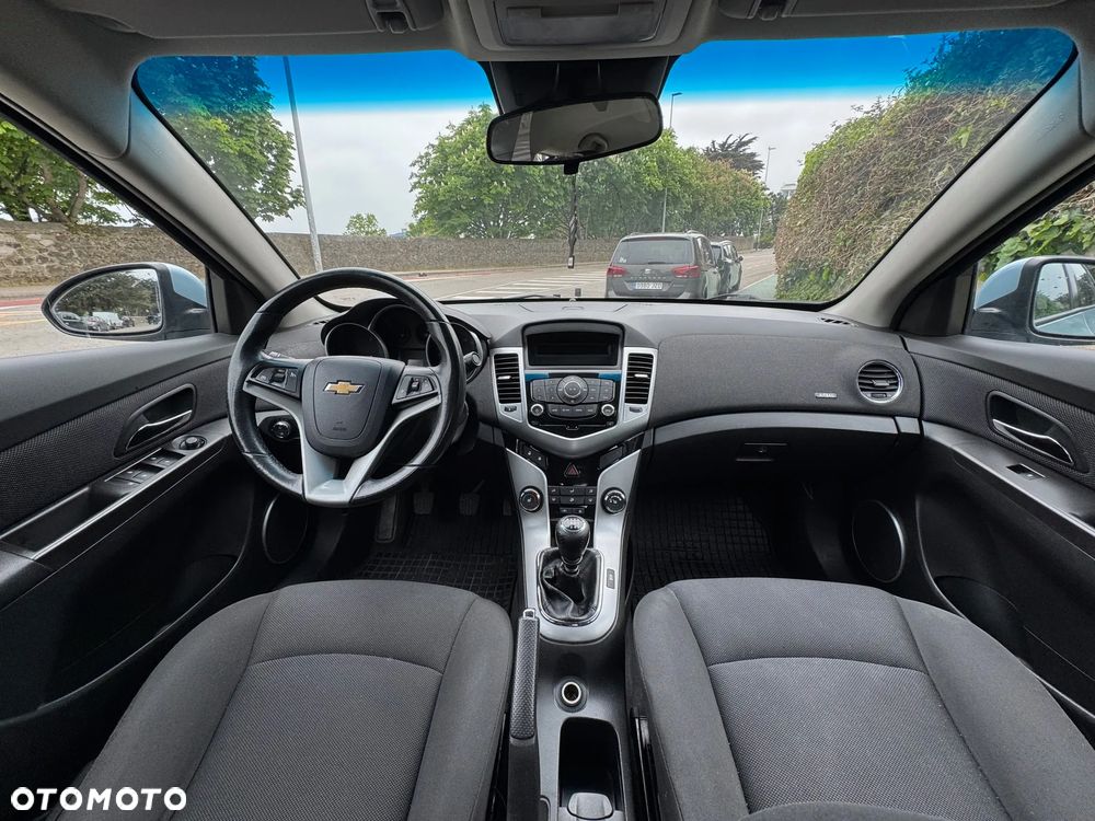 Chevrolet Cruze 2.0 D LT - 13