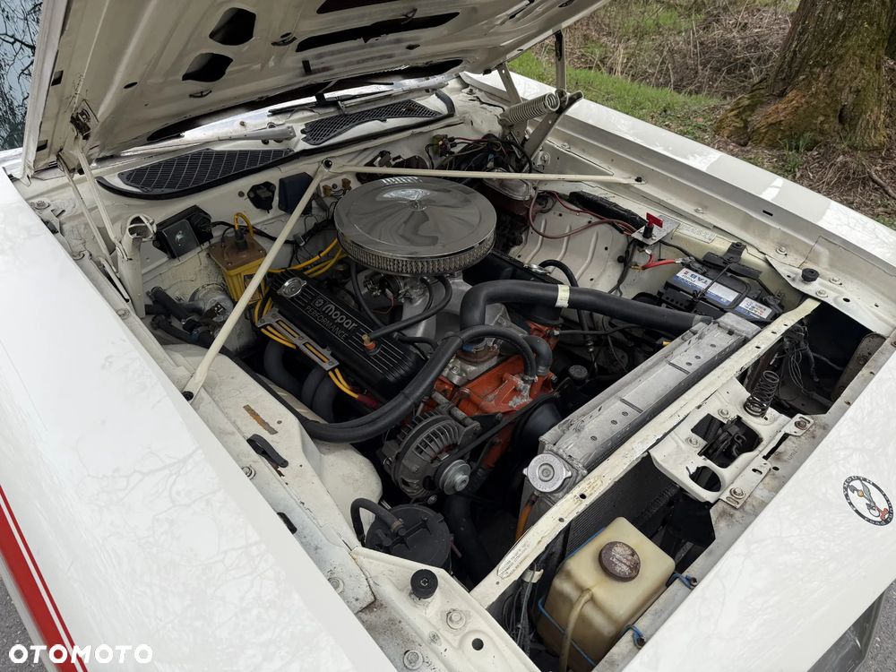 Plymouth Road Runner - 23
